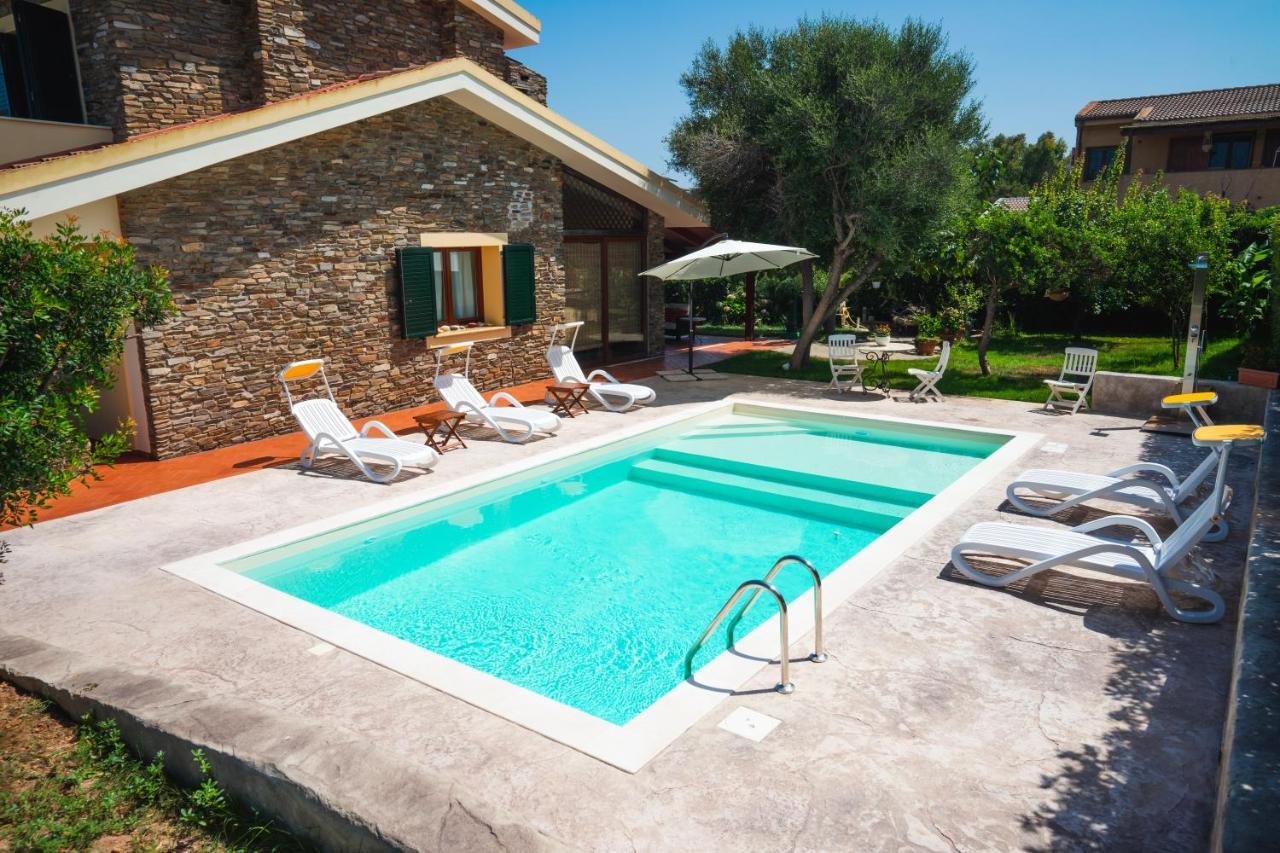 Villa Patrizia Stintino Bagian luar foto